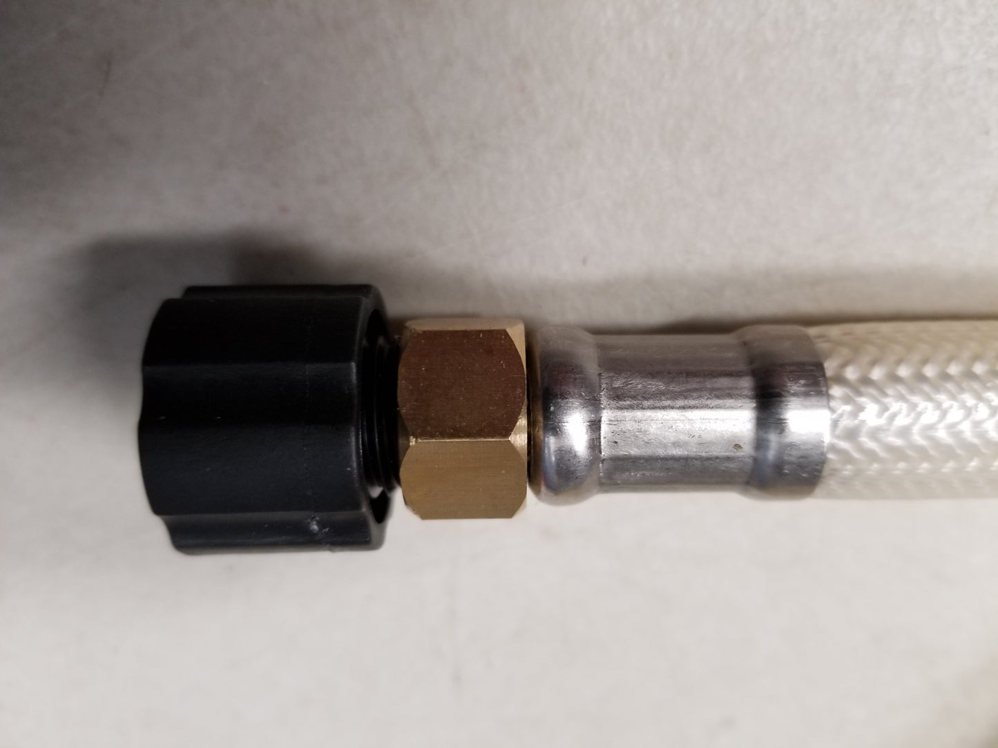 BLACK HOSE ADAPTER FOR WHITE HOSE 2