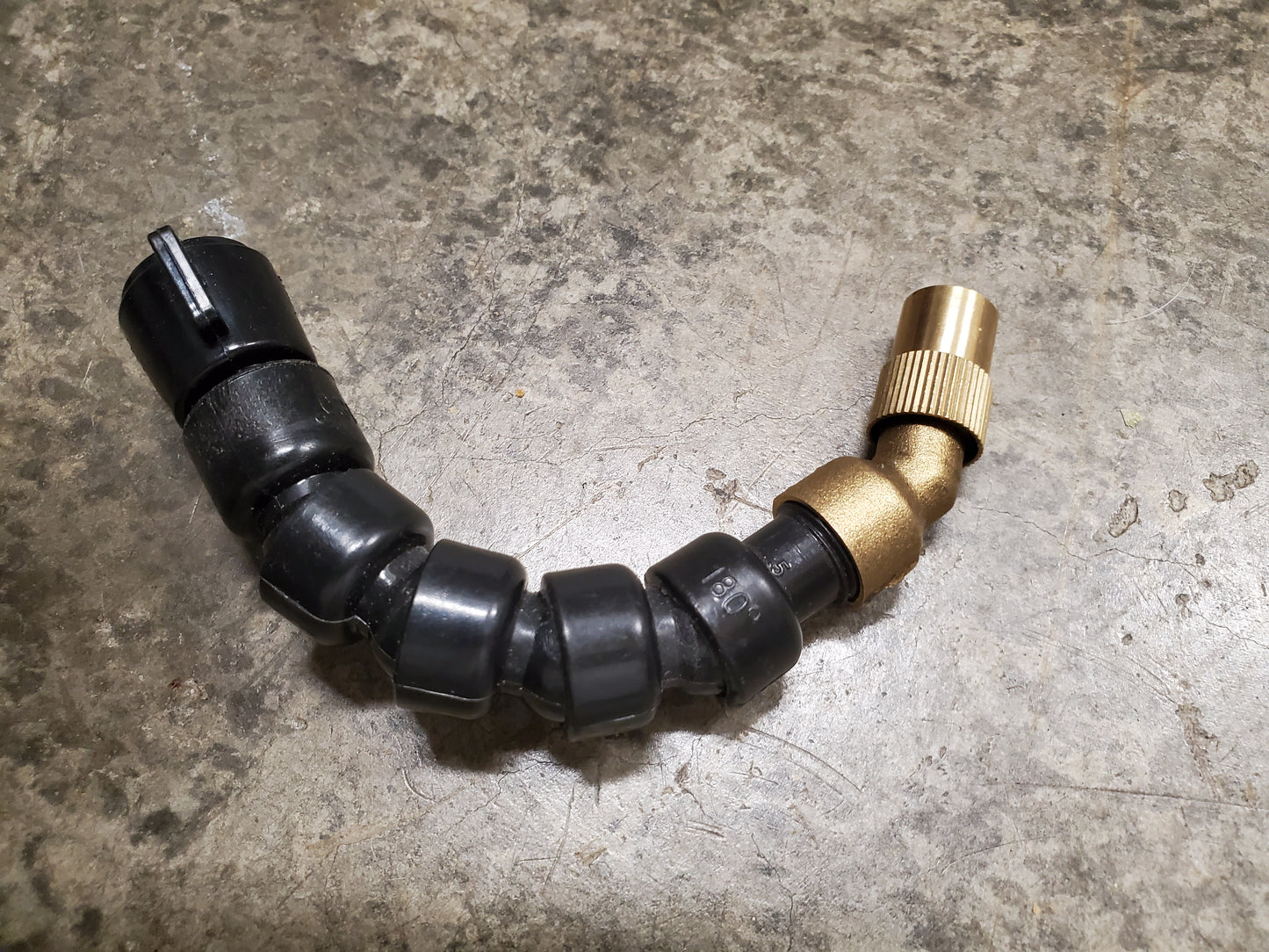 Adjustable brass nozzle angled