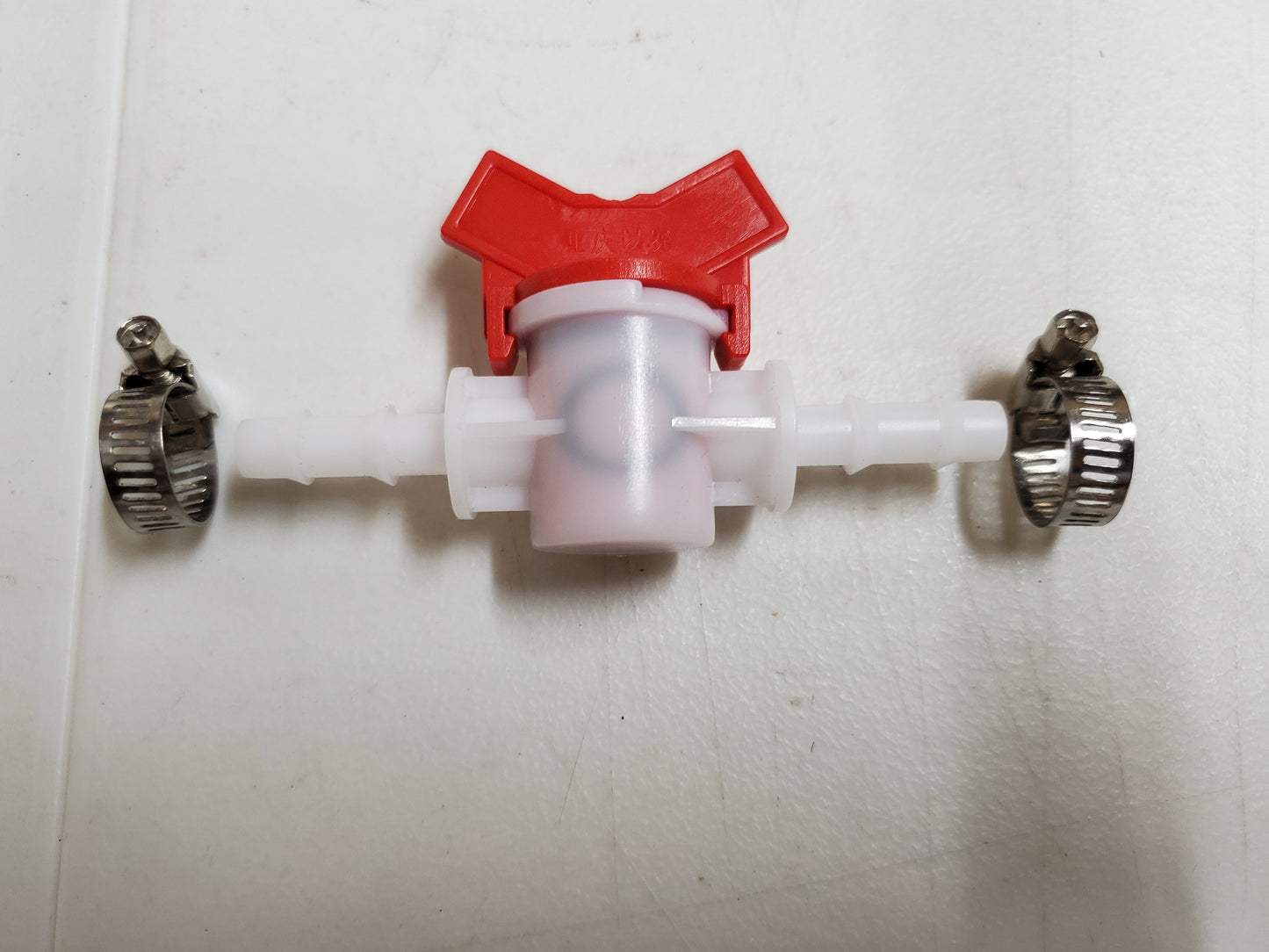 nylon inline valve (0.3- 0.375")