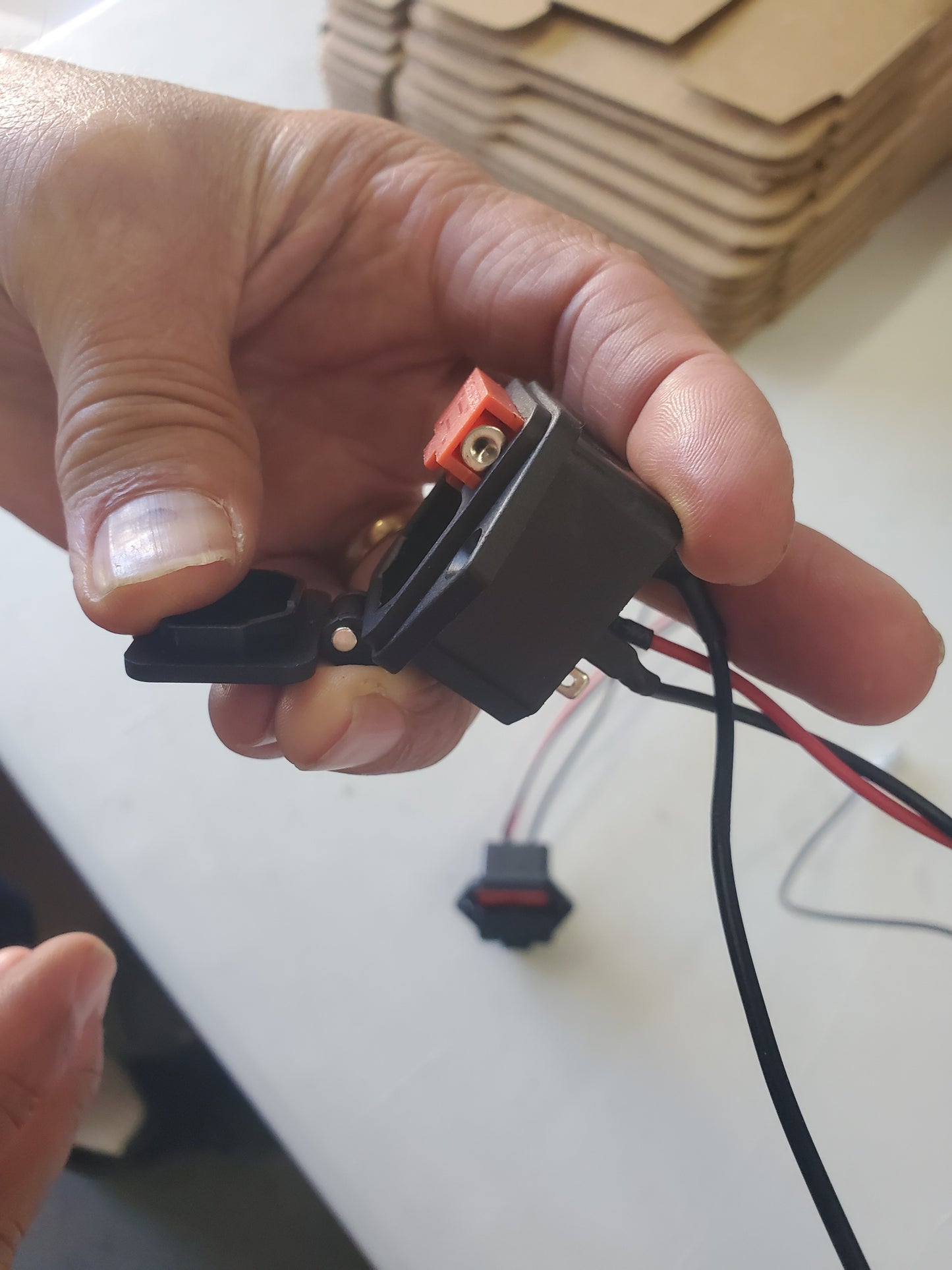 Charger Plug For White M4 (Does Not Fit Blue M4 Includes fuse)