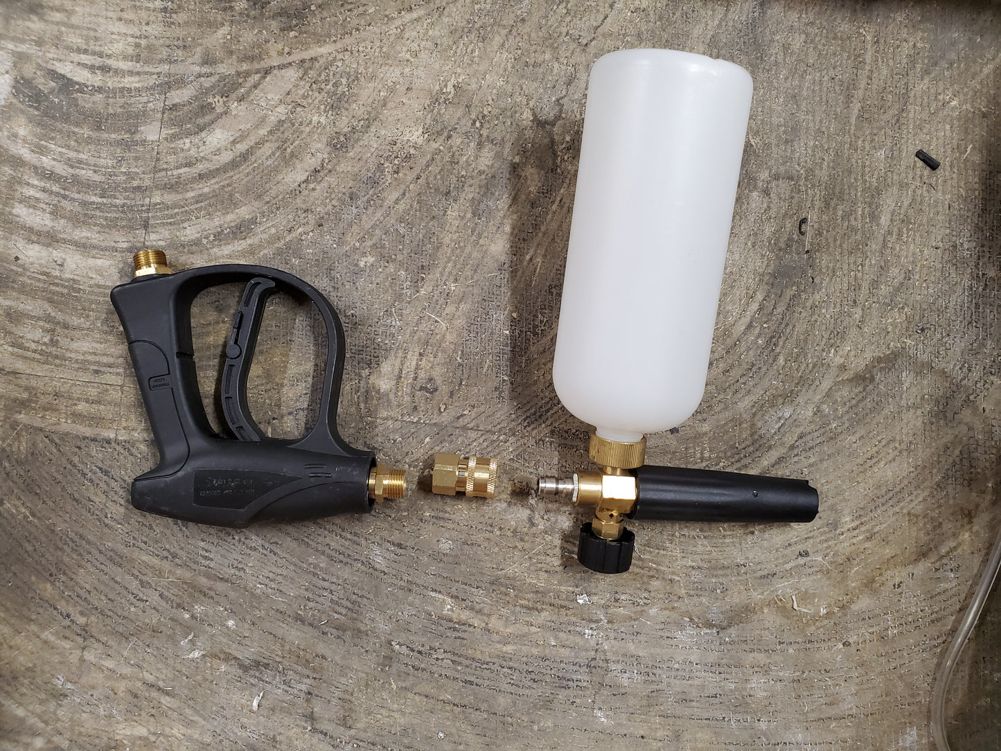 Quick Connect Female 1/4" to Female M18x1.5 Brass (Fits Pistol Barrels)