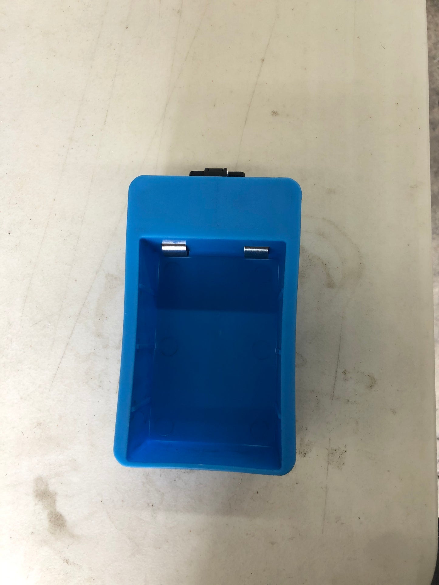 External charger adapter (no charger included)