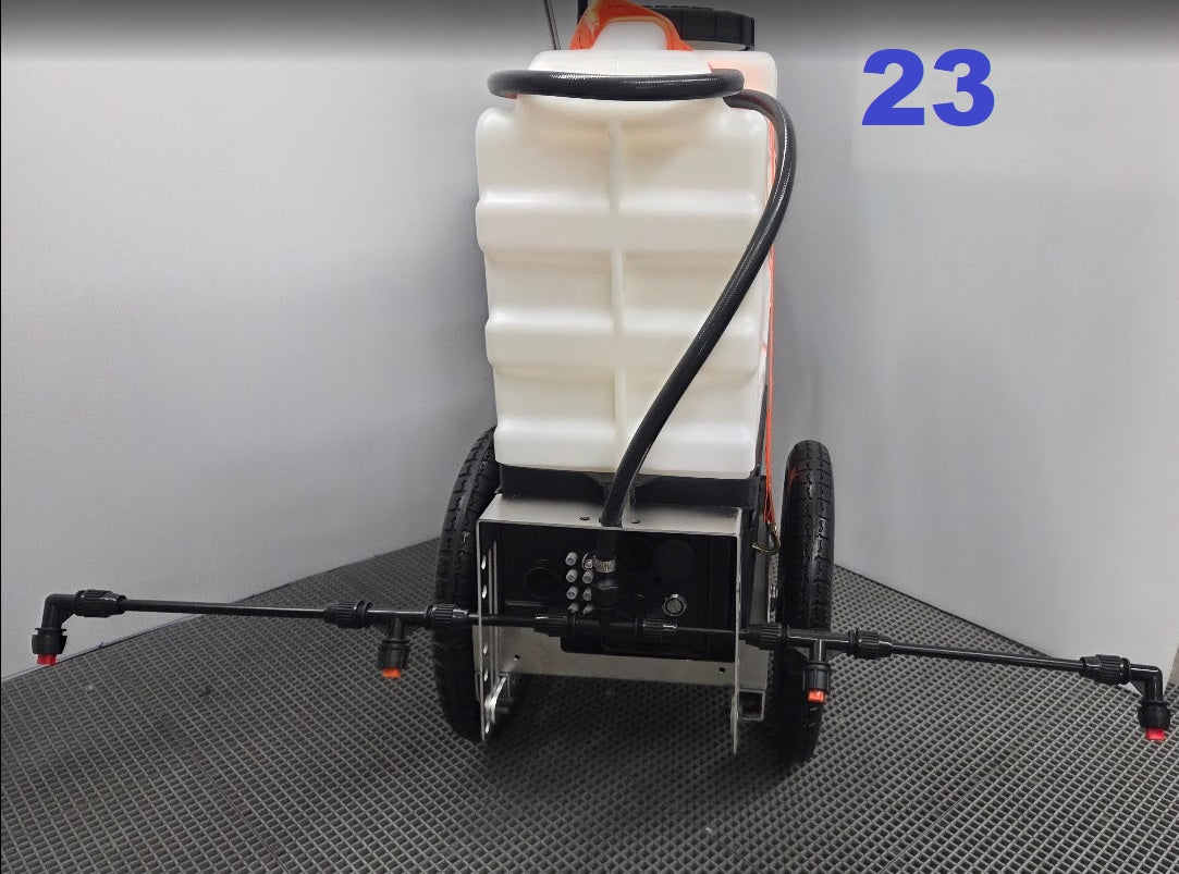M6 Backpack Sprayer (6 gallon capacity)